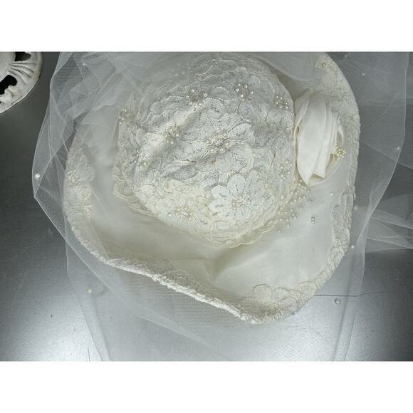 Vintage French White Ivory Lace Tulle Bridal Hat Pearls Rhinestones Veil 80s 90 main image 4